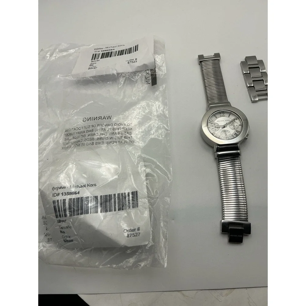 Michael Kors Silver Tone Chronograph Stretch Bracelet Watch Extra Links